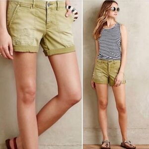 Pilcro Hyphen Green Distressed‎ Shorts Size 30